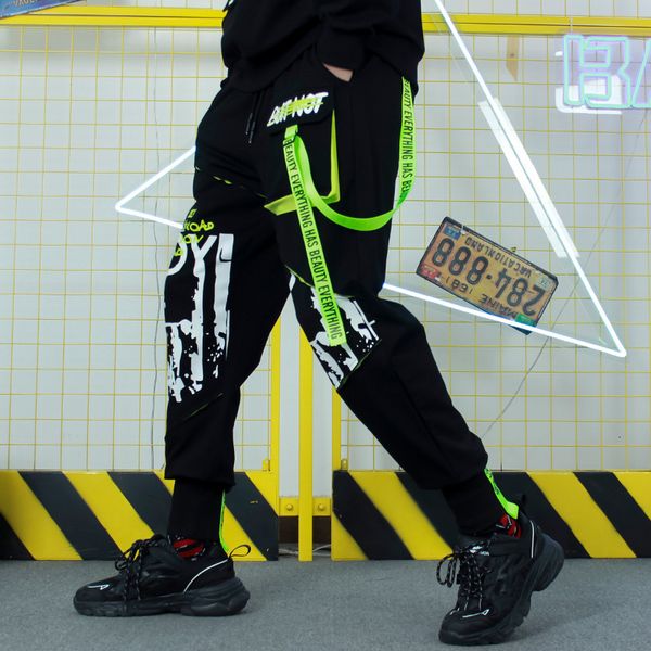 

men's pants trend hiphop multipocket functional casual elastic waist harem overalls print stitching streamers 230824, Black