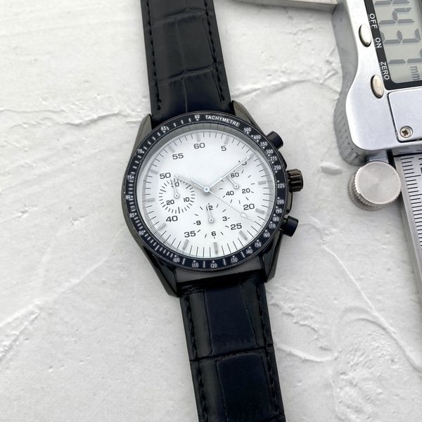 

new design 43mm men's sports quartz watches stainless steel wrist waterproof chronograph luxury reloj hombre, Slivery;black