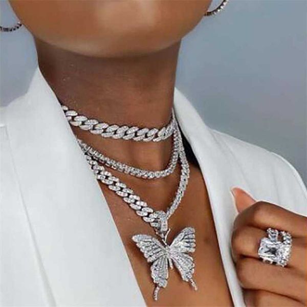 

pendant necklaces fashion bling rhinestone big butterfly necklace for women pink blue crystal cuban chain rapper rock jewelry 230613, Silver