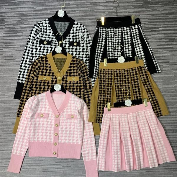 

two piece dress winter women vintage v-neck knitted cardigan sweater skirt two set 230824, White