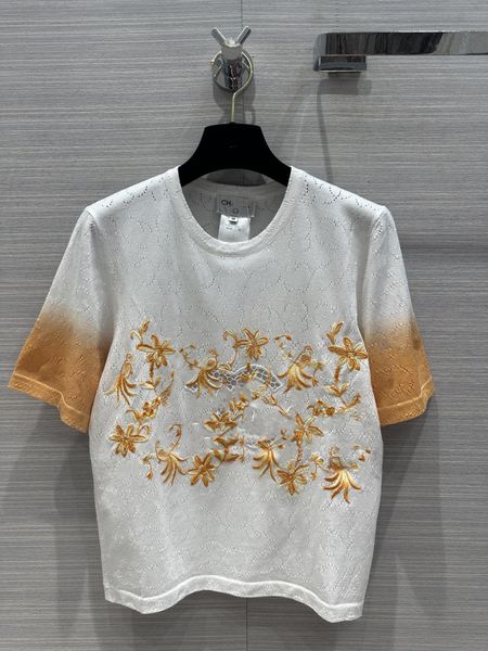 

2023 new europe women and mens designer sweaters retro classic luxury sweatshirt men arm letter embroidery round neck comfortable high-quali, White