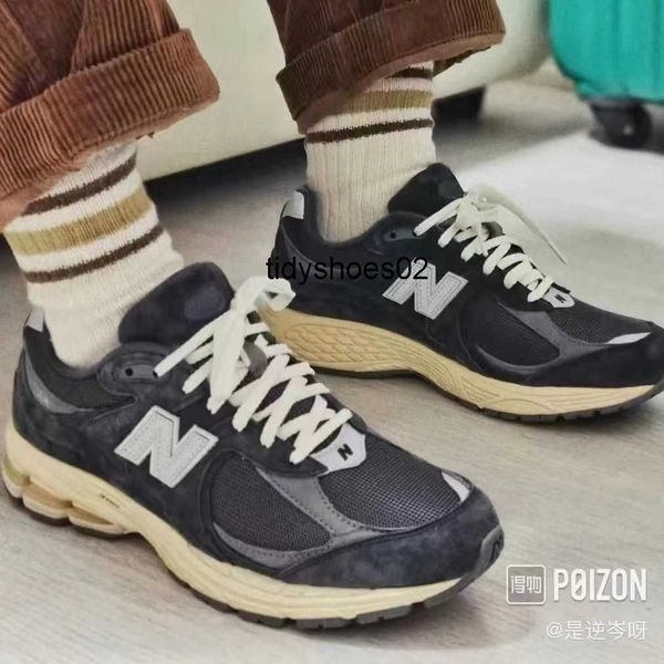 

nb shoes 2002 pure original phantom classic pure original new balances shoes 2002r yuan zu grey men's and women's shoes dad shoes, Black