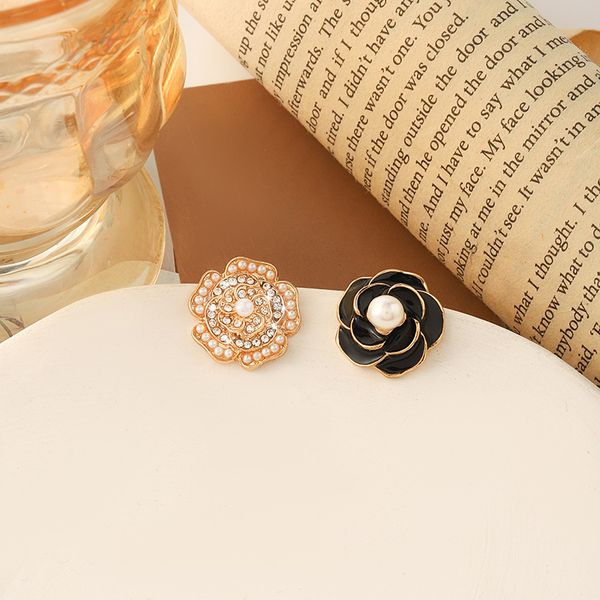 

plated 925 silver luxury brand designers letters stud geometric famous women round crystal rhinestone earring wedding perty jewerlry circula, Golden;silver