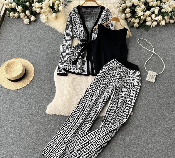 

designer women tracksuits chic 3 piece set costume knitted solid lounge suit cardigan sweater + jogger pants+ sleeveless tank top, Gray