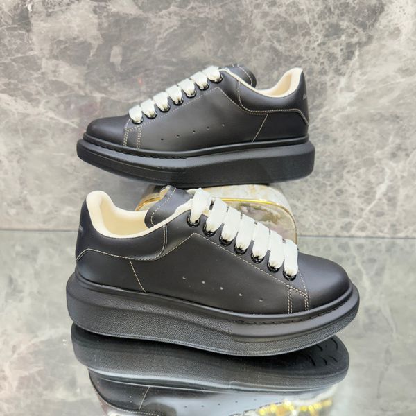 

2023 designer sneakers oversized casual shoes white black leather luxury velvet suede womens espadrilles trainers mens women flats lace up 0