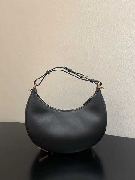 

outdoor designer bags tote leather women's bag crescent bag mini bag women's handbag shoulder underarm bag fen bags 4uhn