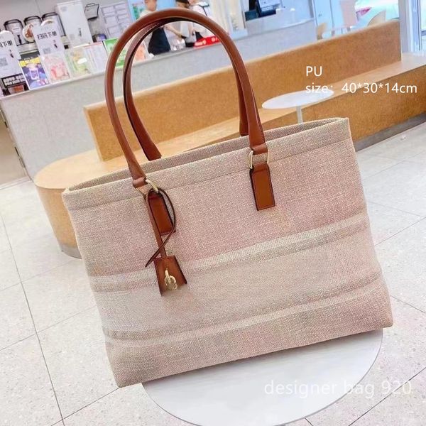 

designer bag shoulder bag fashion forward underarm bag travel shopping tote bag durable comfortable canvas bag personality woven bag innovat