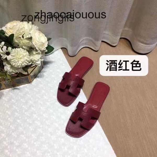 

slippers 2023 sandal designer oran slipper women setting higwomen's bear shoes summer beacleatleisure fashion wear rhinestone flat bott