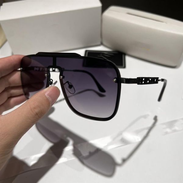 

luxury designer sunglasses men women eyeglasses outdoor windproof eyewear pc frame fashion classic lady sun glasses mirrors 8844249s, White;black