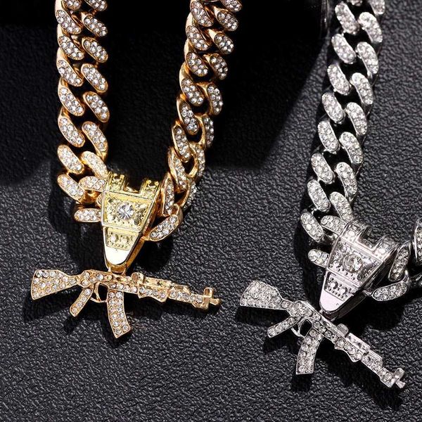 

pendant necklaces punk gun crystal necklace iced out cuban choker for women men gold silver color zircon chain hip hop jewelry 230613