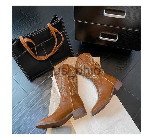 

boots 2022 autumn leather cowboy cowgirl western denim boots cowgrils thick heel embroidered square head thick heels boot j230825, Black