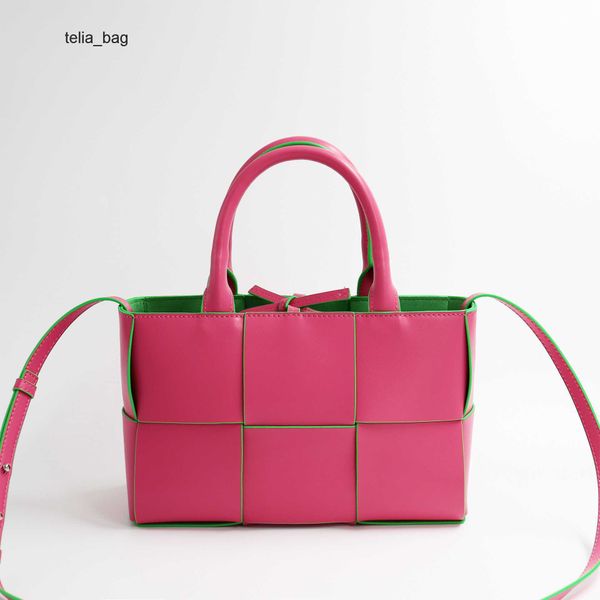 

handbag woven arco bottegaas leather luxury capacity large bag commuter classic girl shoulder bags tote venetaas color lattice cross 6k3q