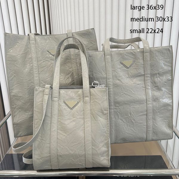 

designer tote bag large bag tote bag triangle badge mens and womens commuter bag shoulder bag