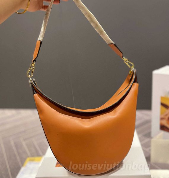 

fashion women underarm bag lowees designer bag classic amazona full skin presbyopia design single shoulder bag crossbody bag wandering bag