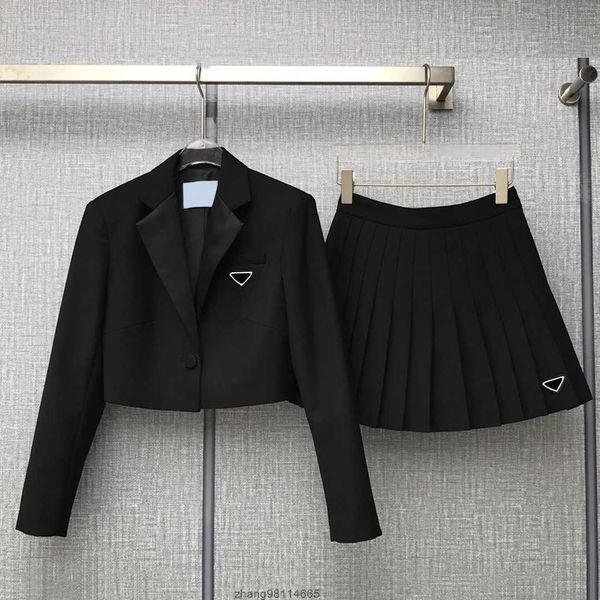 

womens jacket coats lapel long sleeve blouse loose breathable skirt suit classic triangle print fashion women jackets, Black;brown