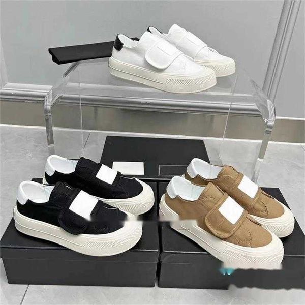 

designer casual shoes women sneakers round head platform shoes hook loop white black trainers vintage sandals