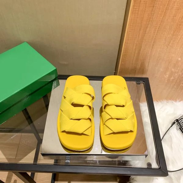 

designer shoes sandals women outdoor shoes woven cross strap slippers elastic beach flats anti slip casual slippers with box, Black