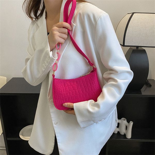 

evening bags 2023 felt shoulder for women women's subaxillary bag design advanced texture armpit handbags purses crescent saddle 230826