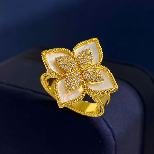 

2023 new brand luxury four leaf clover designer band rings for women girls sweet flower shining crystal diamond love ring party wedding jewe, Silver