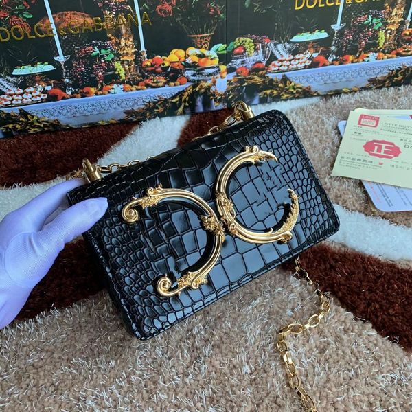 

2023 luxury dgbag designer bag shoulder bag chain designer messenger bag women's fashion metal letter messenger bag versatile classic w