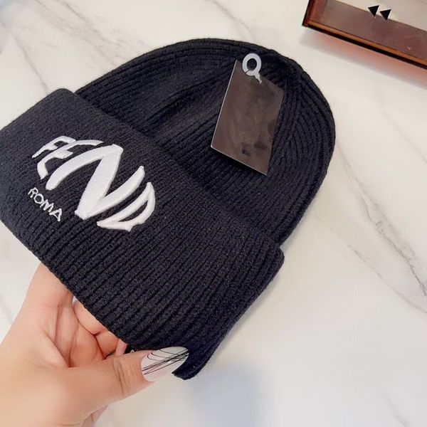 

designer hats men's and women's beanie fall/winter thermal knit hats, Blue;gray