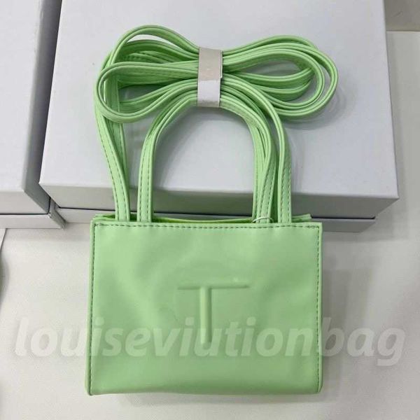 

2023 handbags men leather outdoor messenger bags luxury shoulder bag designer handbag tote man's camera bagss bright colors sport