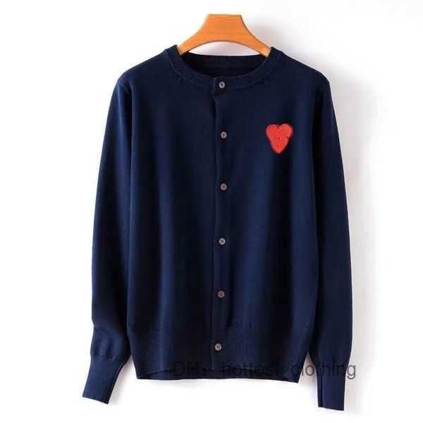 

commes women's designer sweaters cdgs play sweater knit commes casual men sweatshirt des badge garcons hoodie red heart long slevee 7 a, White;black