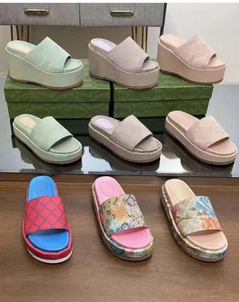 

luxury womens waterproof platform sandals designer slippers multi-color printing form canvas flat sole 50mm rubber sole classic luxury w exy, Black