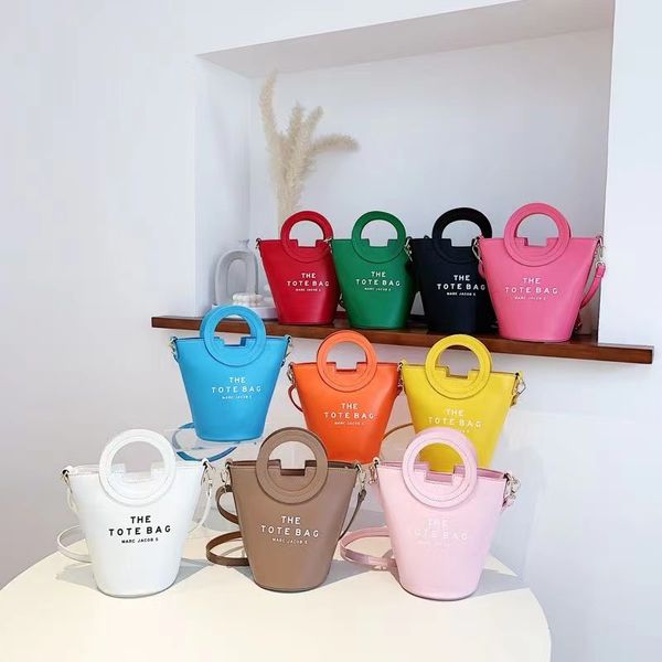 

2023 autumn new light luxury lazy wind american candy color letters bright single shoulder bag handbag oblique cross bag