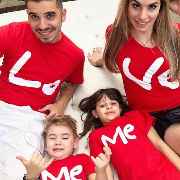

family matching outfits father mother kid clothes summer parent child red love letter print t shirt short sleeve pullover 230826, Blue