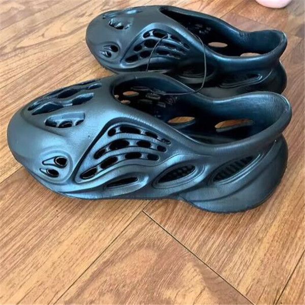 

summer children sandals foam lightweight hole water shoes boys girls fashion beach sandal baby toddler little big kids designer slides, Black;red