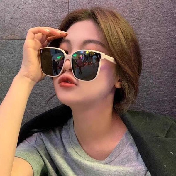 

sunglasses white framed fashion for women, White;black