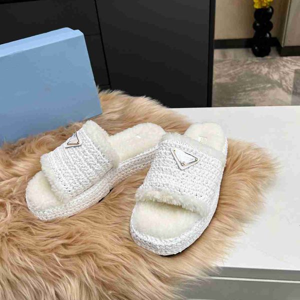 

womens trough winter sandals quilted prad platform slippers flats flats sandals ankle strap gfhh, Black