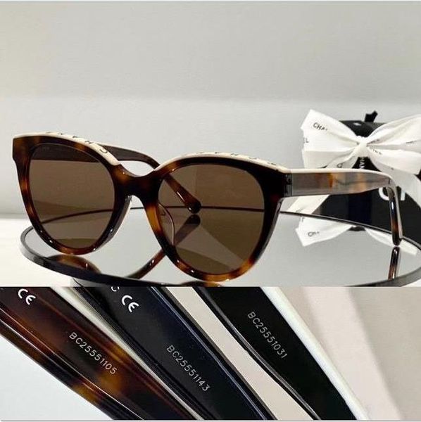 

fashion designer sunglasses for women's men glasses same chanels channel 5414 sunglasses as lisa triomphe beach street p small sunnies, White;black
