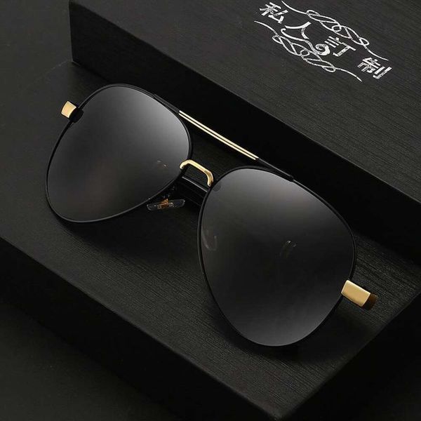 

mens polarized sunglasses classic uv protection driving fashion, White;black