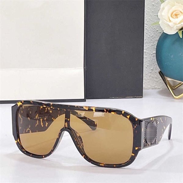 

channel sunglasses designer fashion one-piece lens sunglasses fashionable ins net red same large frame sunglasses ch5466 with logo and box, White;black