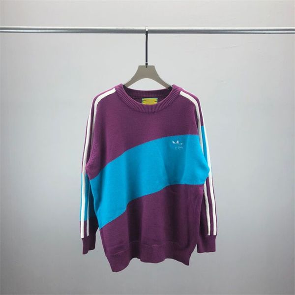 

2023 autumn and winter pullover long-sleeved fashion sweater for men and women the same classic black and white sweater v112, Black;brown