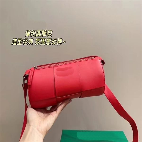 

2023 newds leather woven cylinder bag mini handbag mobile phone bag one shoulder diagonal bag designer lunch bag multifunctional classic atm