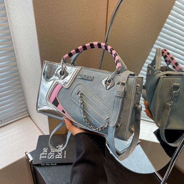 

Factory outlet women shoulder bags 2 colors street trend striped color matching handbag Joker cowboy fashion tote bag personalized zipper chain backpack 5877#, Image colors