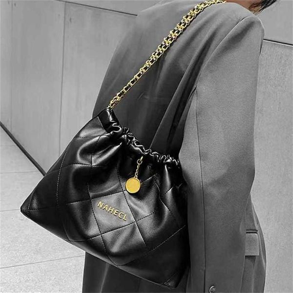 

purses clearance 70% off purses tote large capacity shoulder 2023 new commuter chain underarm small garbage bag