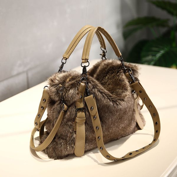 

evening bags fake fur shoulder bags fro women winter plush messenger bag luxury handbag and purse fashion warm satchels clutch 230826