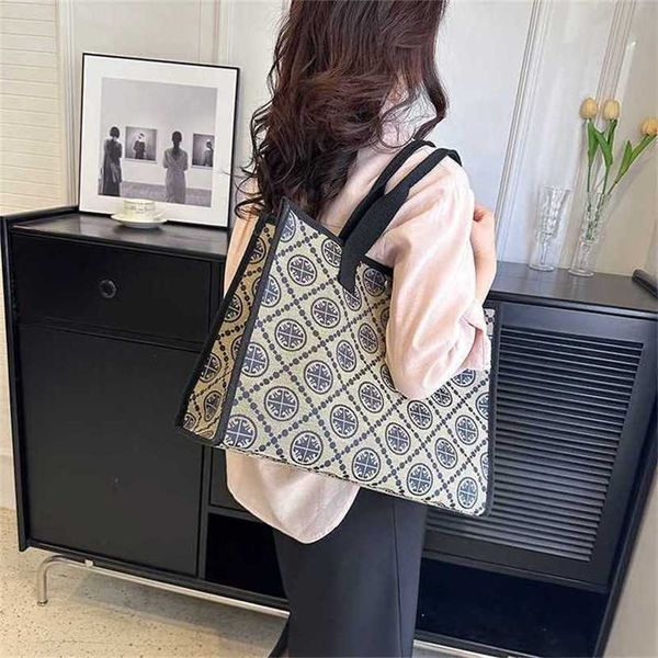 

18% off bag 2024 new launch designer handbag tote single shoulder able and versatile advanced canvas embroidery printing handheld large batc