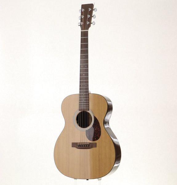 

om-21 2003 spruce rosewood acoustic electric guitar