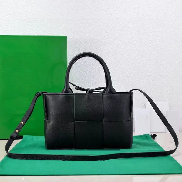 

2023 new woven mini tote bag underarm bag shoulder bag designer bento bag multifunctional classic leather handbag mother and child bag model 709337V 9894 25CM