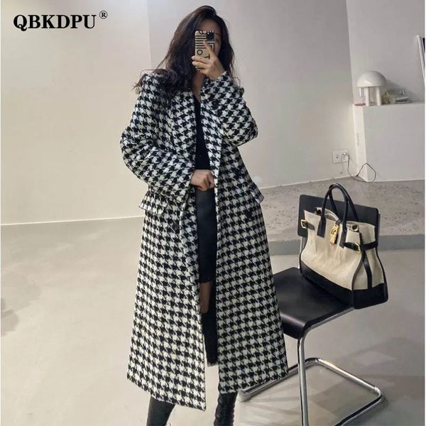 

women's wool blends vintage houndstooth mid-length woolen coat women elegant loose double breasted tweed overcoat fall winter thick kor, Black