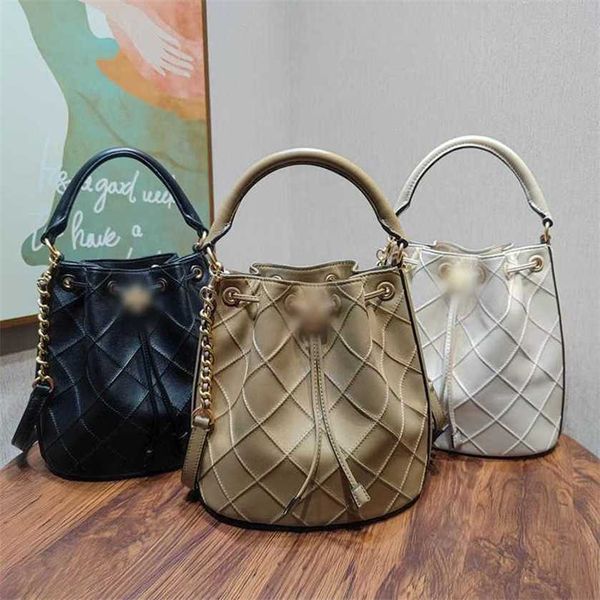 

26% off bag 2024 new launch designer handbag early launch trendy sheepskin lingge drawstring deformable bucket fashion high capacity crossbo