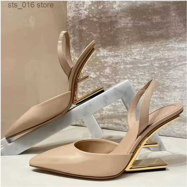 

dress shoes 2023 european and american summer new slope heel thick sole slippers fashion show banquet party women's high heel sandals t, Black