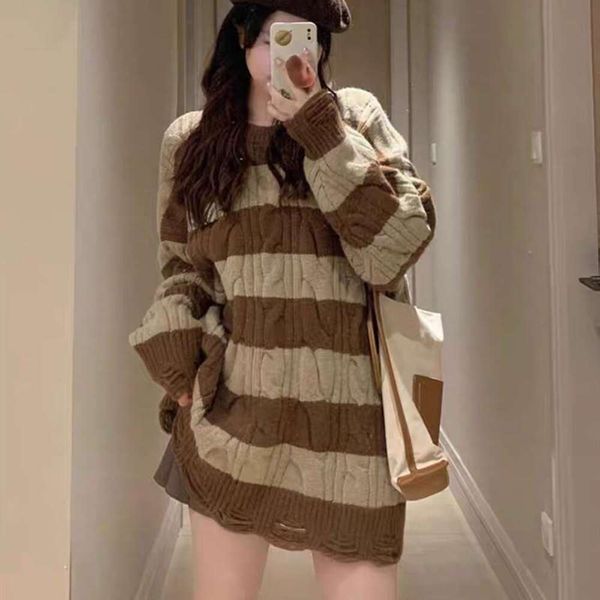 

reductive lazy sweater for women autumn korean round collar loose striped top, White;black