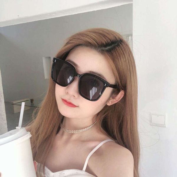 

fashioned gm polarized sunglasses for women anti ultraviolet glasses men wholesale, White;black