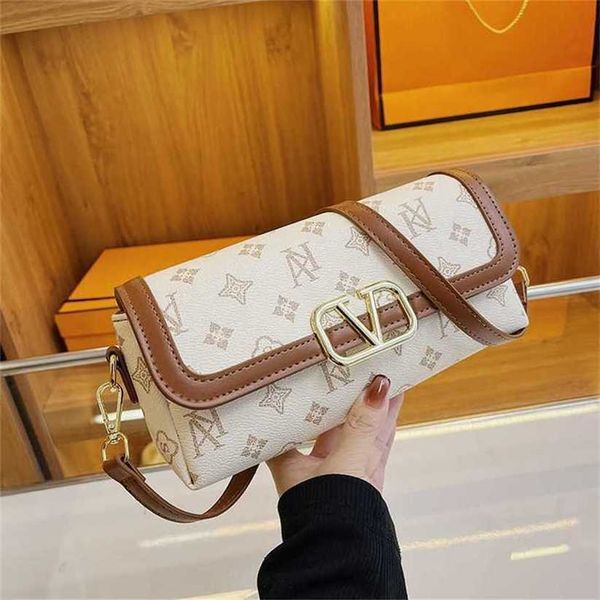 

12% off bag 2024 new launch designer handbag hand pillow one shoulder casual texture niche mobile phone women's